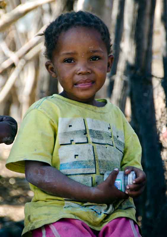 06 - Namibia - Tsintsabis - nene Bosquimano